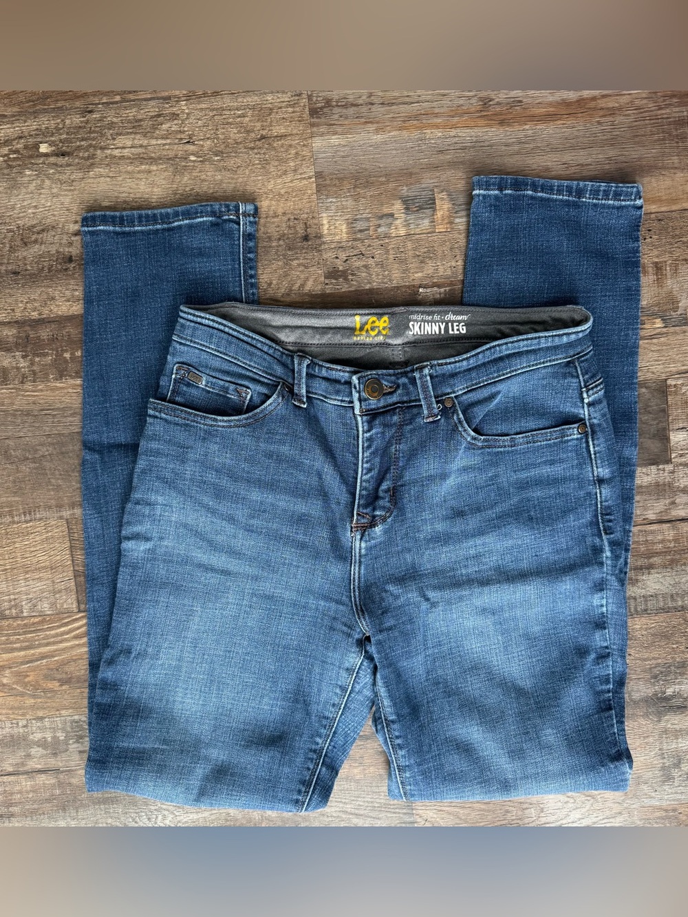 Lee Skinny Leg Jeans in Medium Blue Wash